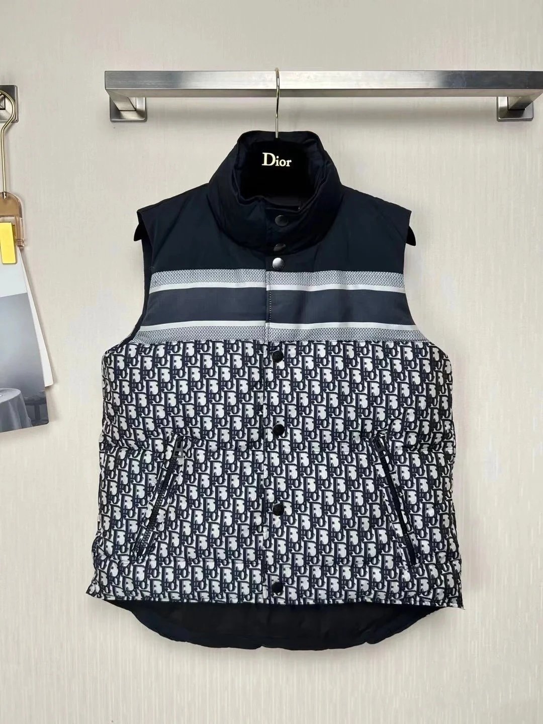 [DX16 -8] Winter double-sided down vest