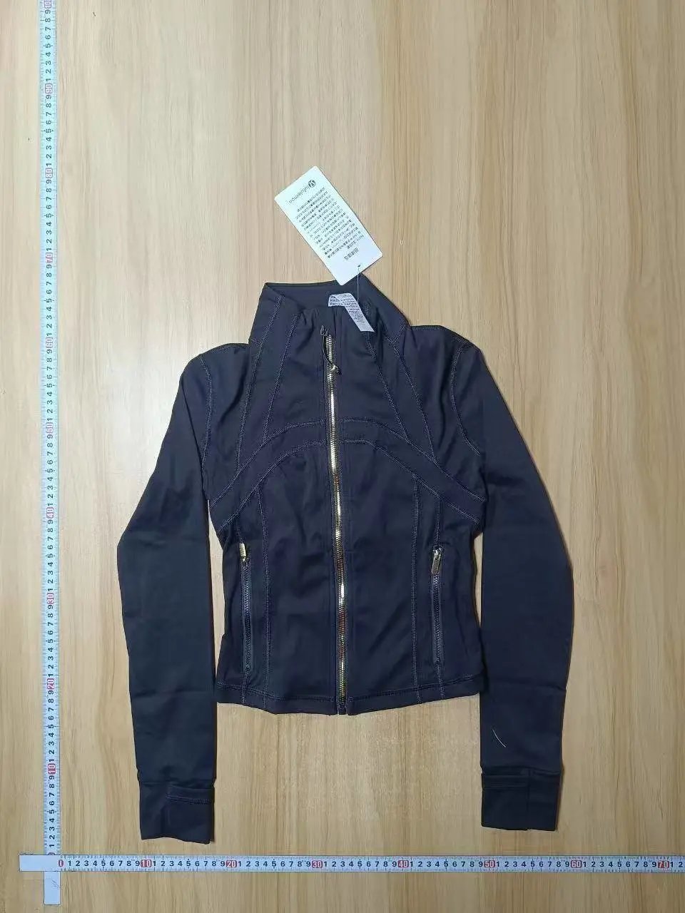 lululemon露露乐蒙Define  Nulu™面料 纯色全拉链短款立领运动