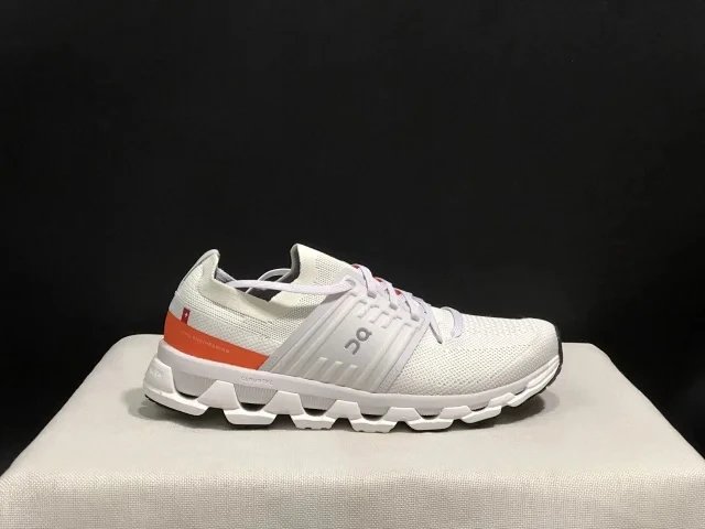 On昂跑 Cloudswift 潮流舒适防滑 低帮跑步鞋