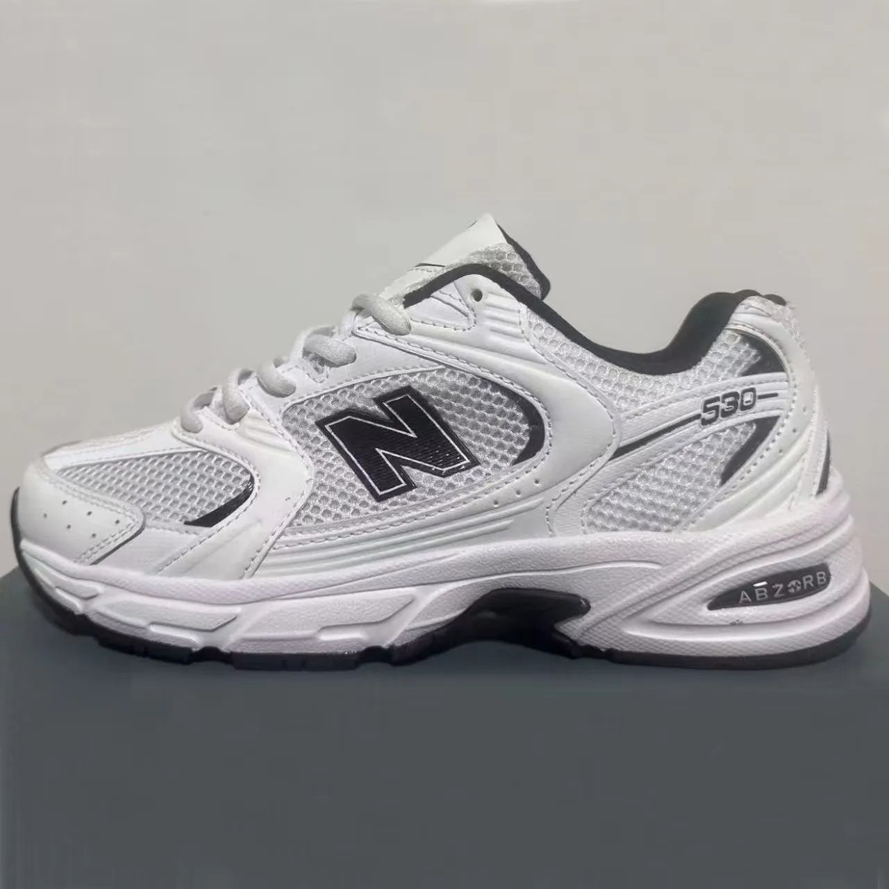 New Balance NB 530 复古 织物皮革防滑耐磨透气低帮休闲鞋